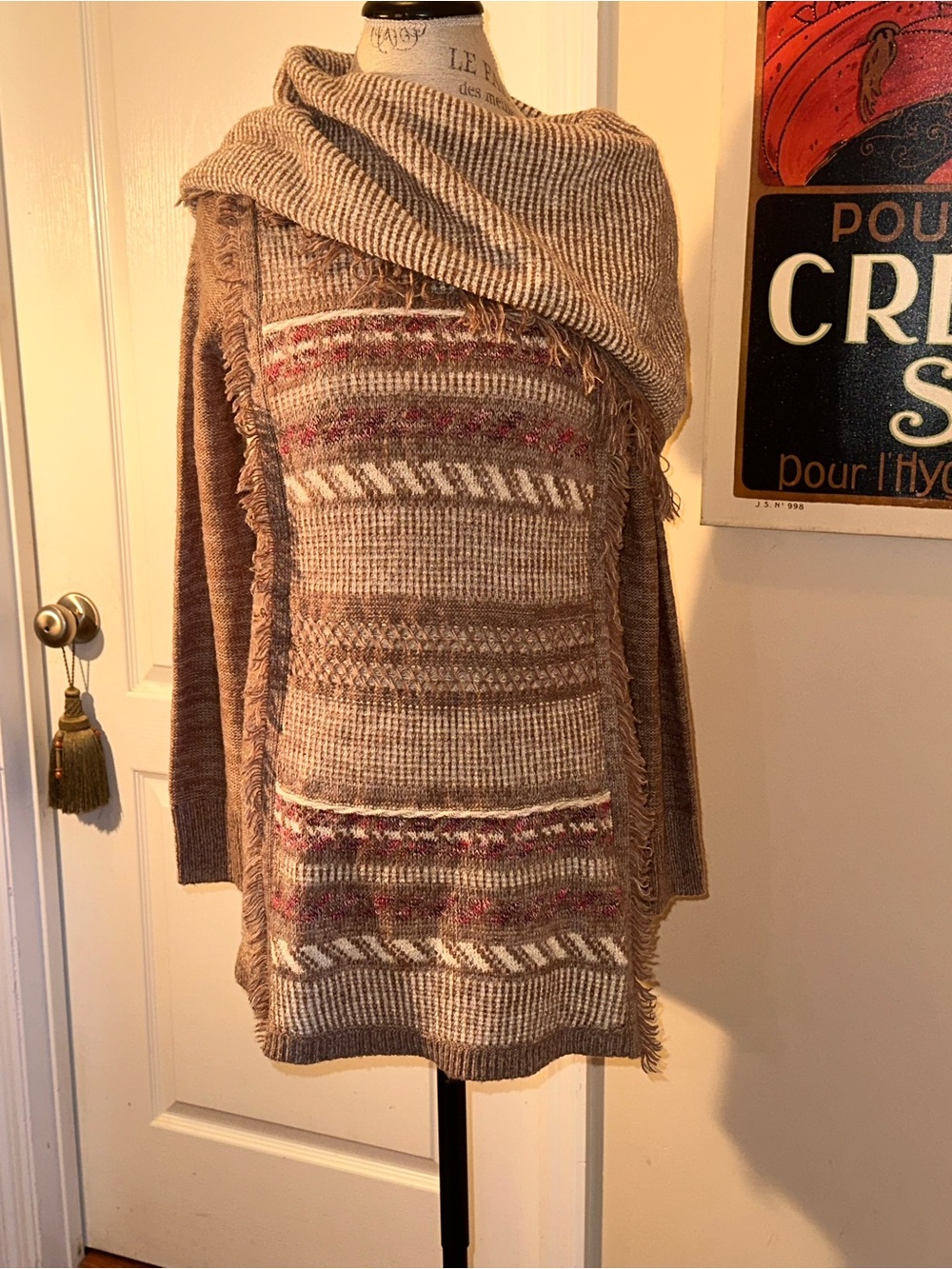 Knox Rose Taupe & Cream Patterned Knit Poncho with Fringe Accents
